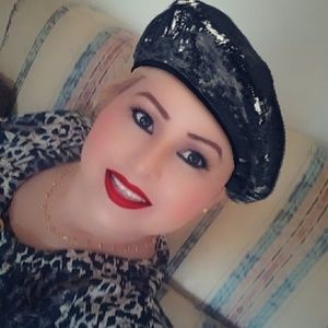 Meet your Posher, Sonia